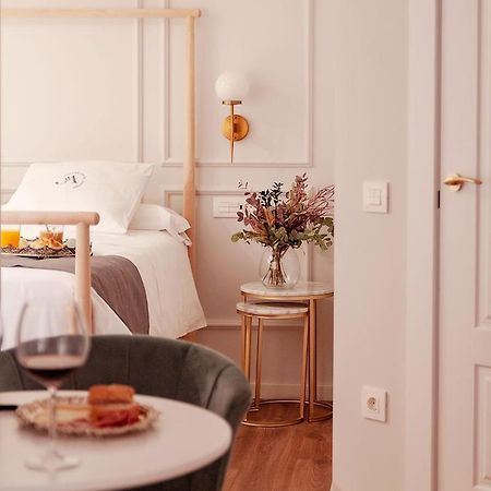 Aniana Alojamiento Boutique Логроньо Экстерьер фото