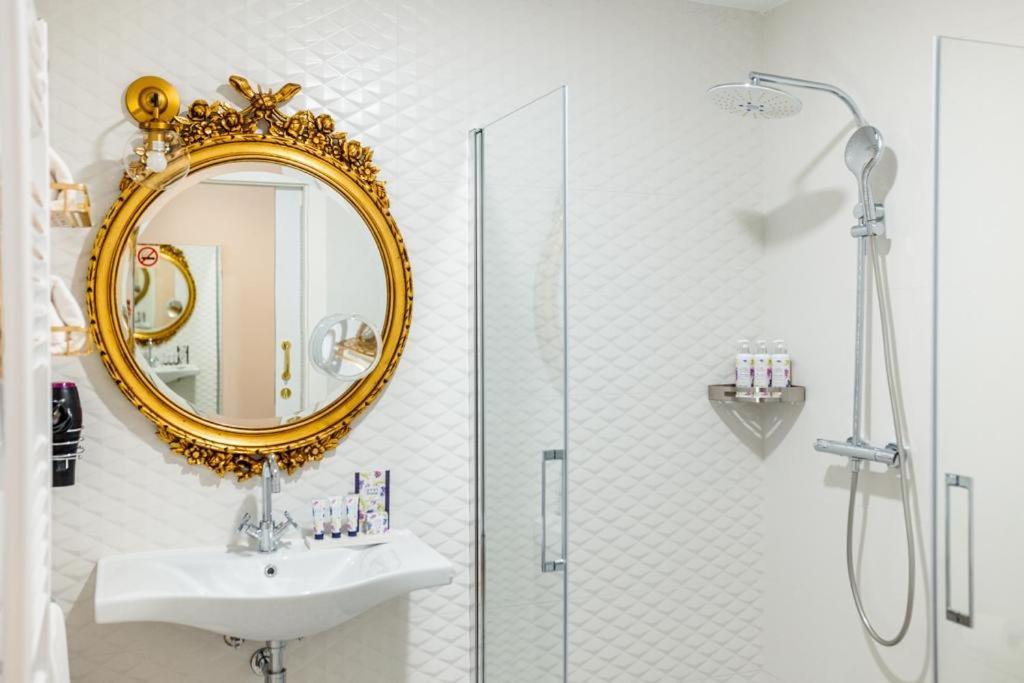 Aniana Alojamiento Boutique Логроньо Экстерьер фото